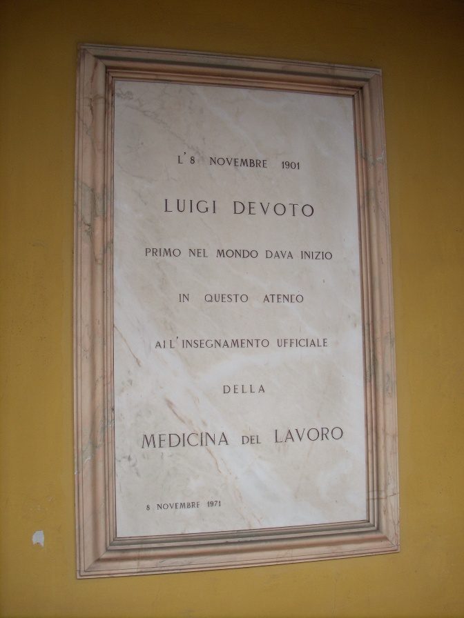 Luigi Devoto memorial tablet, University, Pavia - 1.jpg